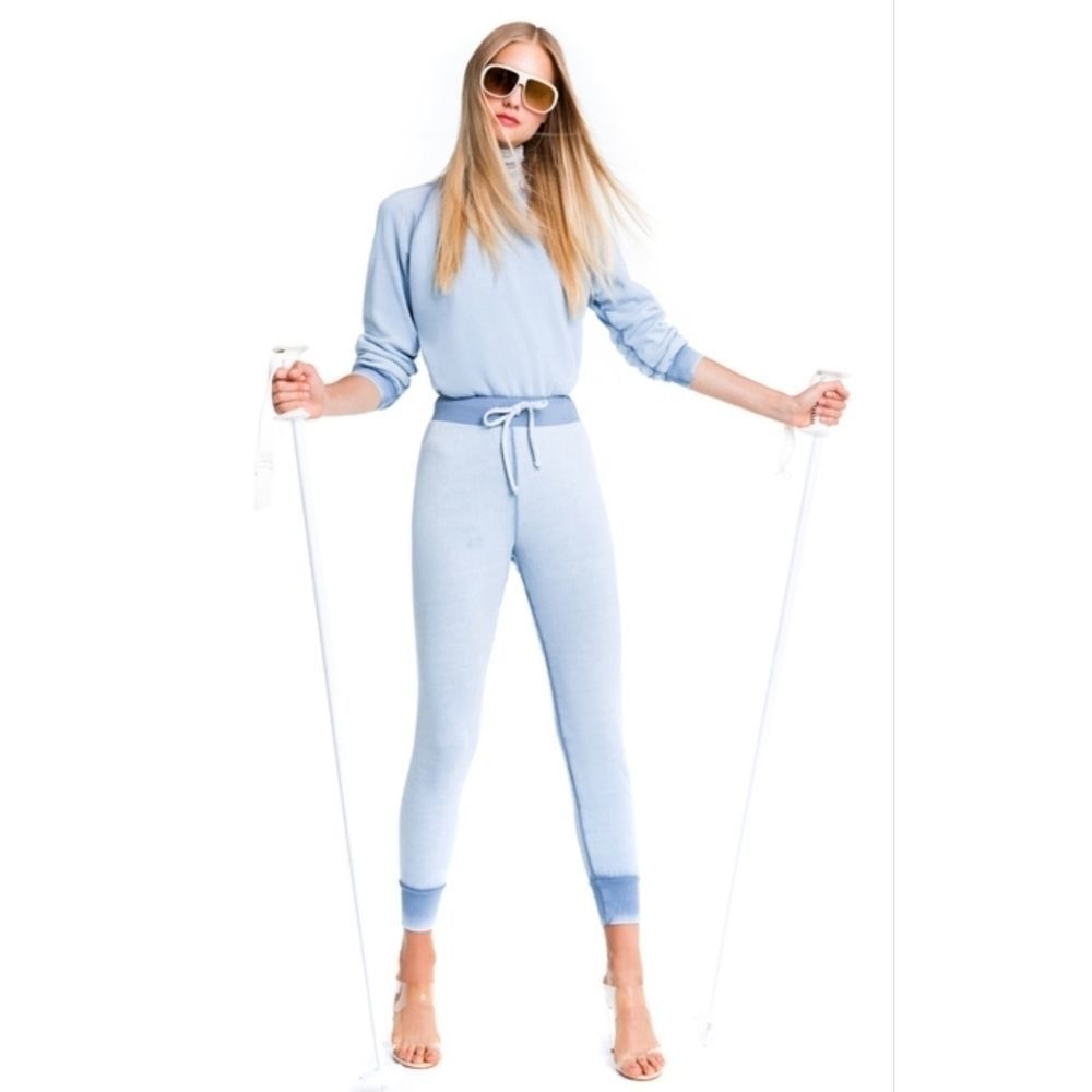 WILDFOX Junior Sweatshirt In Blue